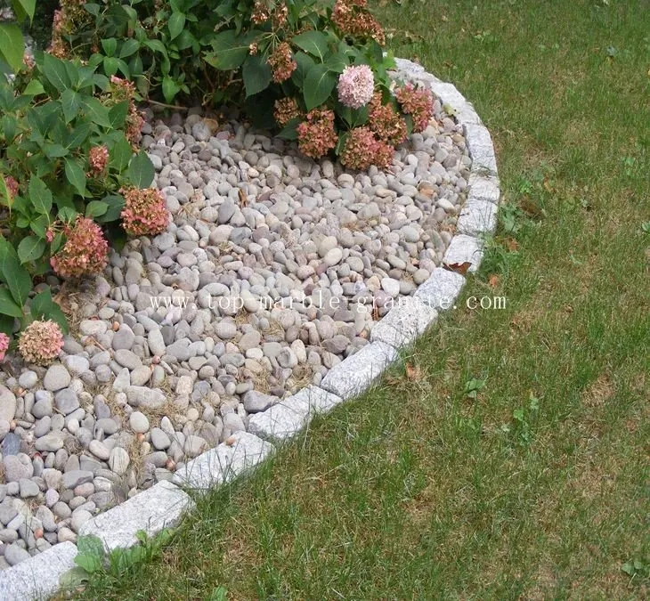 cobblestone edge paving